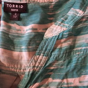 Torrid Harper shirt size 3
